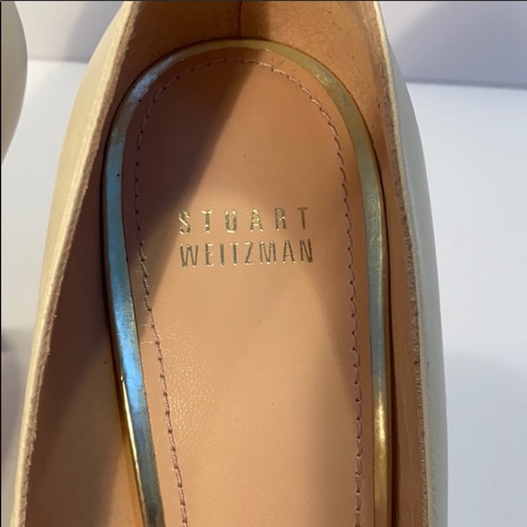 Stuart Weitzman - Picture 3 of 5